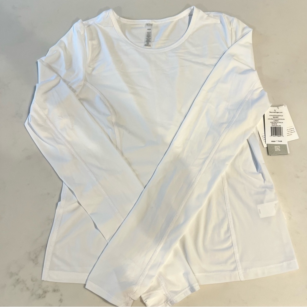 NWT Powerbeyond Lite Airshield Long Sleeve Top- Lunar White